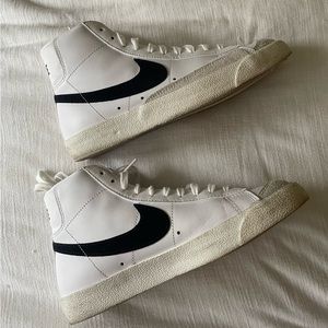 Nike Blazers high M7/W9